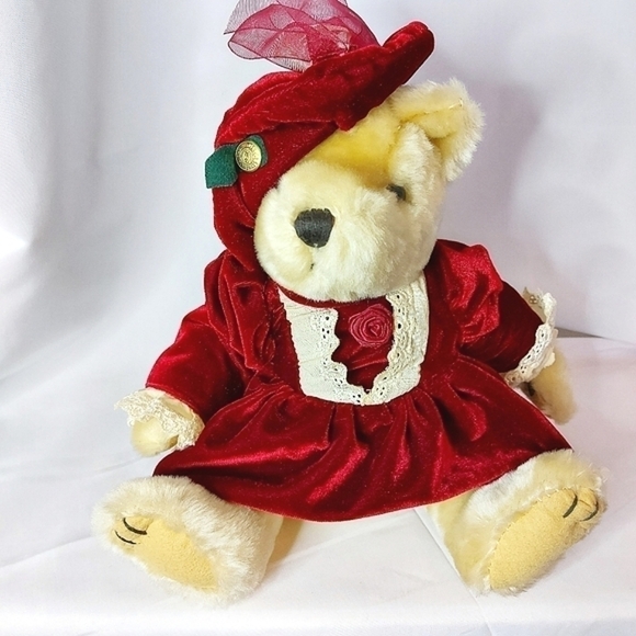 𝅺Vintage Pickford Bears "Pearl" - Picture 2 of 5